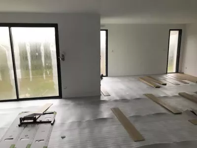Pose parquet stratifié